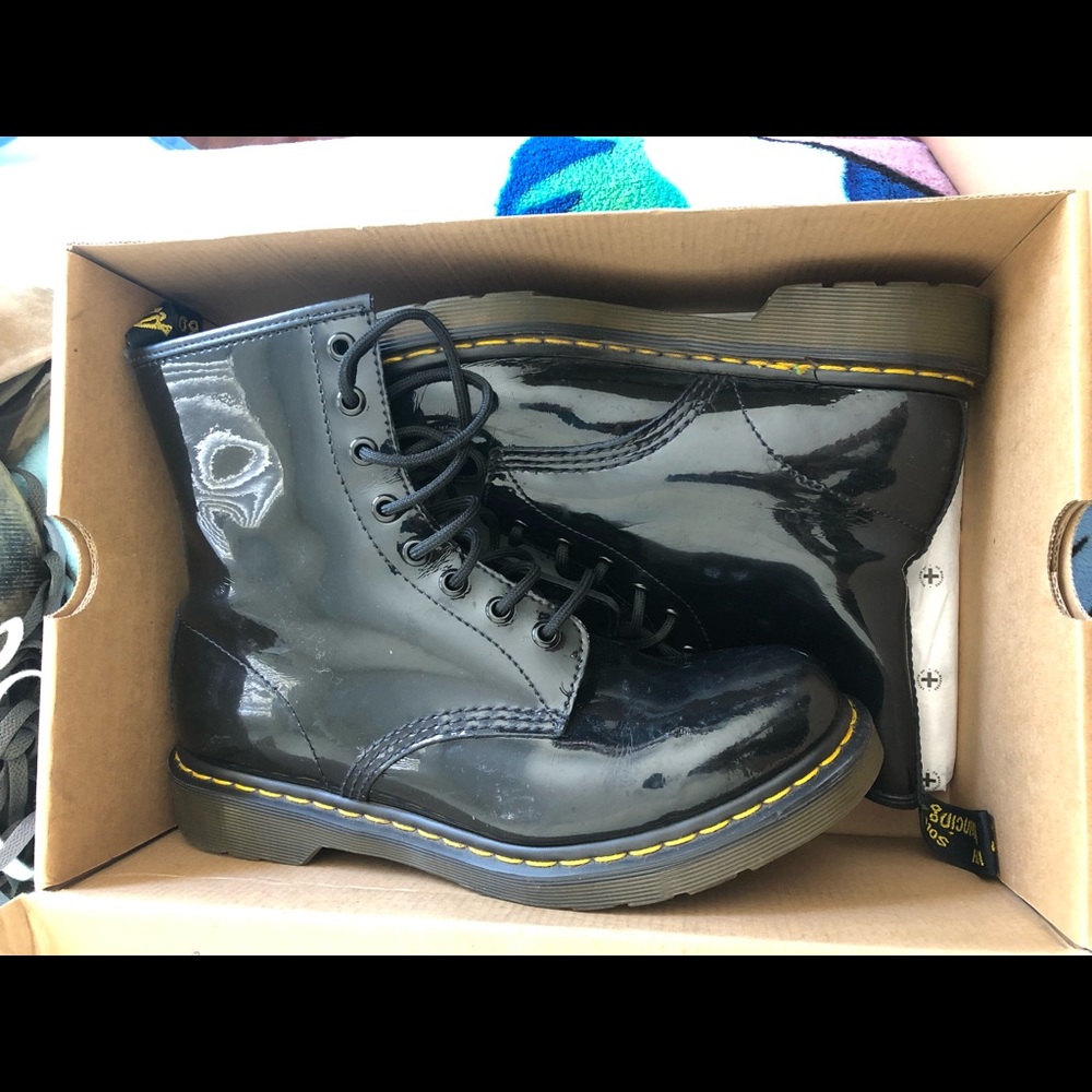 Black Patent Lamper 1460 Dr. Martens